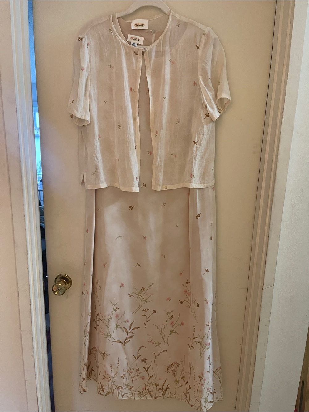 Talbots Blush Cream Floral Maxi Dress with Matching Short-Sleeve Jacket